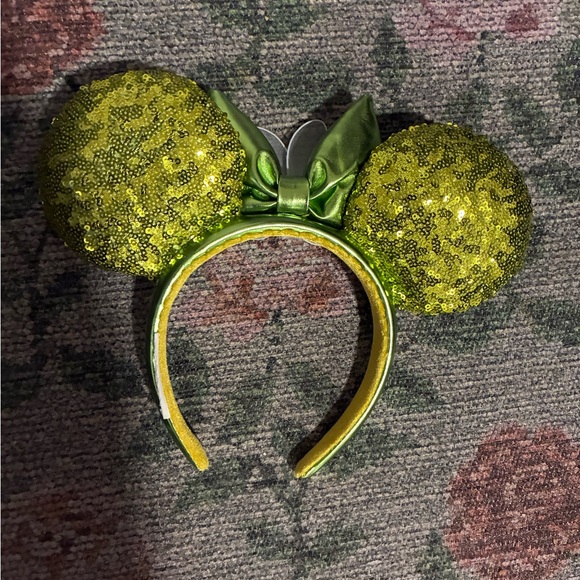 SOLD 💚 - Picture 2 of 2